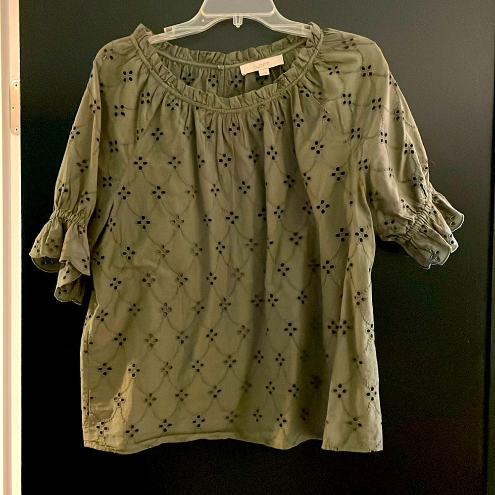Loft eyelet top with ruffled sleeves